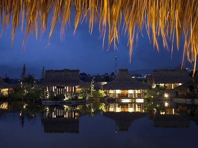 Sapu Lidi Hotel Bandung Buitenkant foto